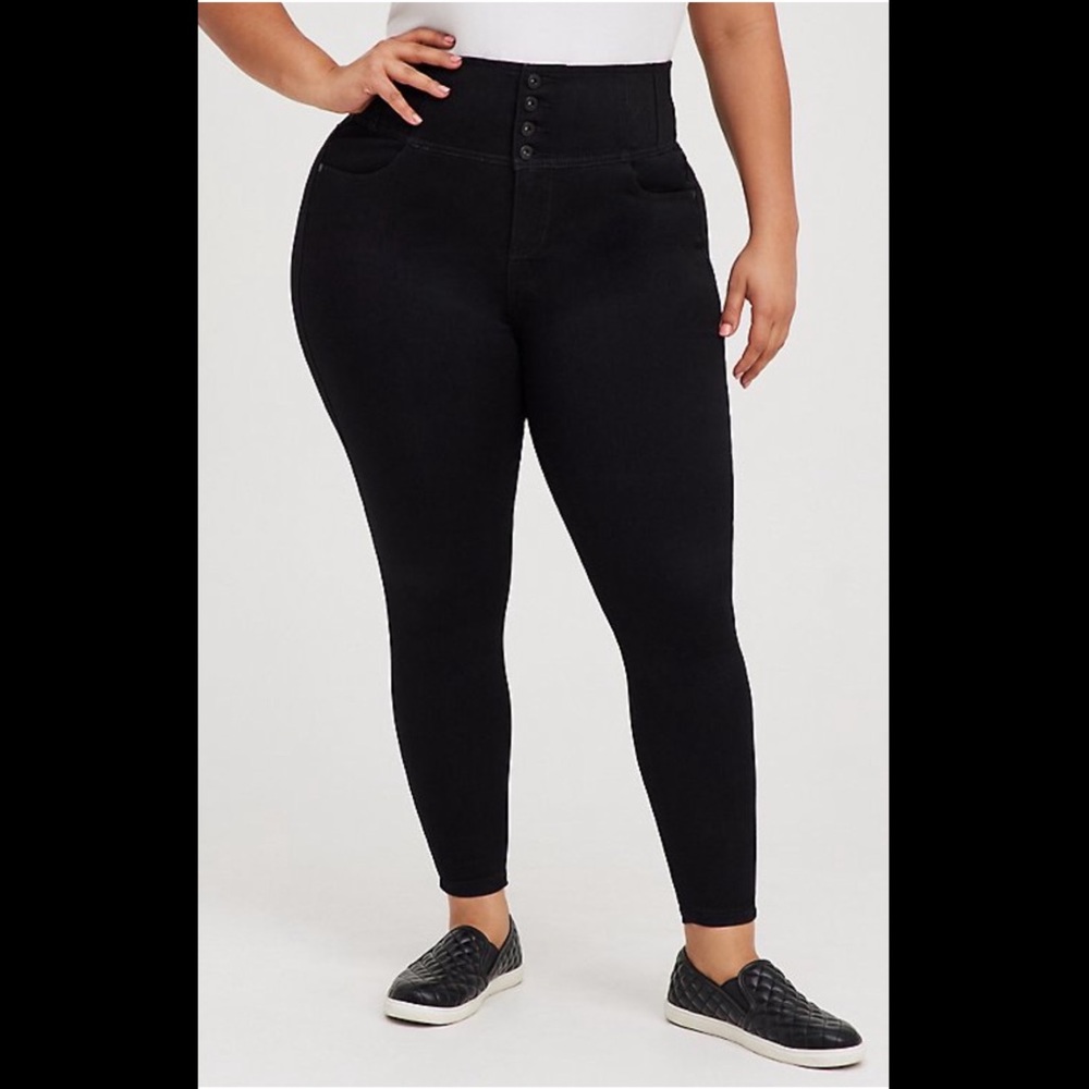 NWT Torrid Corset Skinny Jeans Eco Black